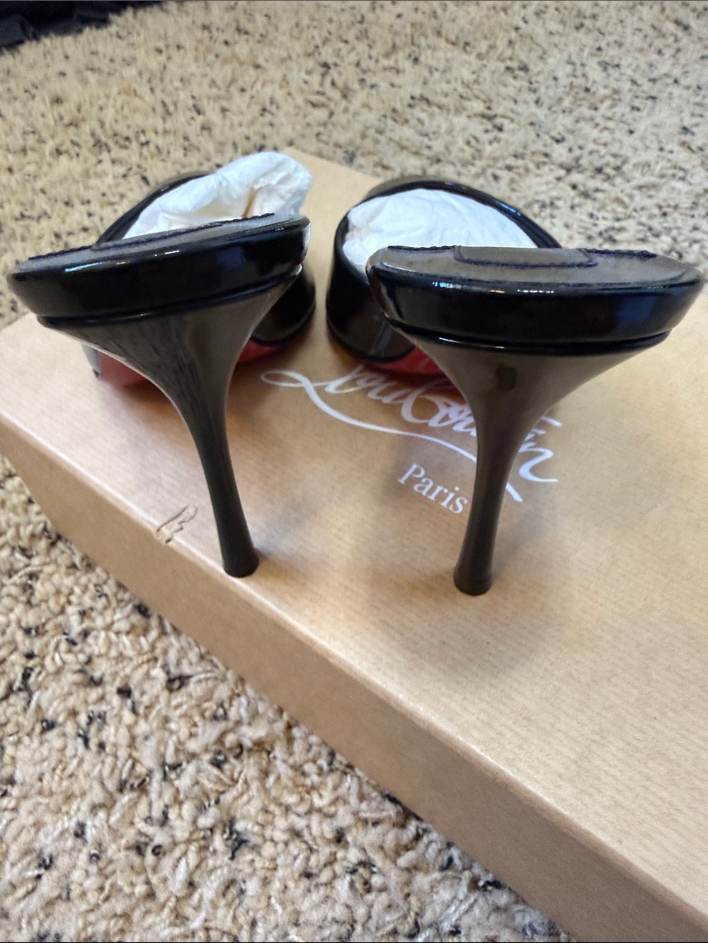 Christian Louboutin Me Dolly Black Patent Peep-Toe Slide Mules - Picture 4 of 8